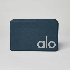 Alo Yoga Uplifting Yoga Block - Eclipse/Silver