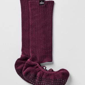 Alo Yoga Women's Strappy Siren Grip Sock - Burgundy