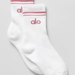 Alo Yoga Unisex Half-Crew Throwback Sock - White/Pink Wild Rose