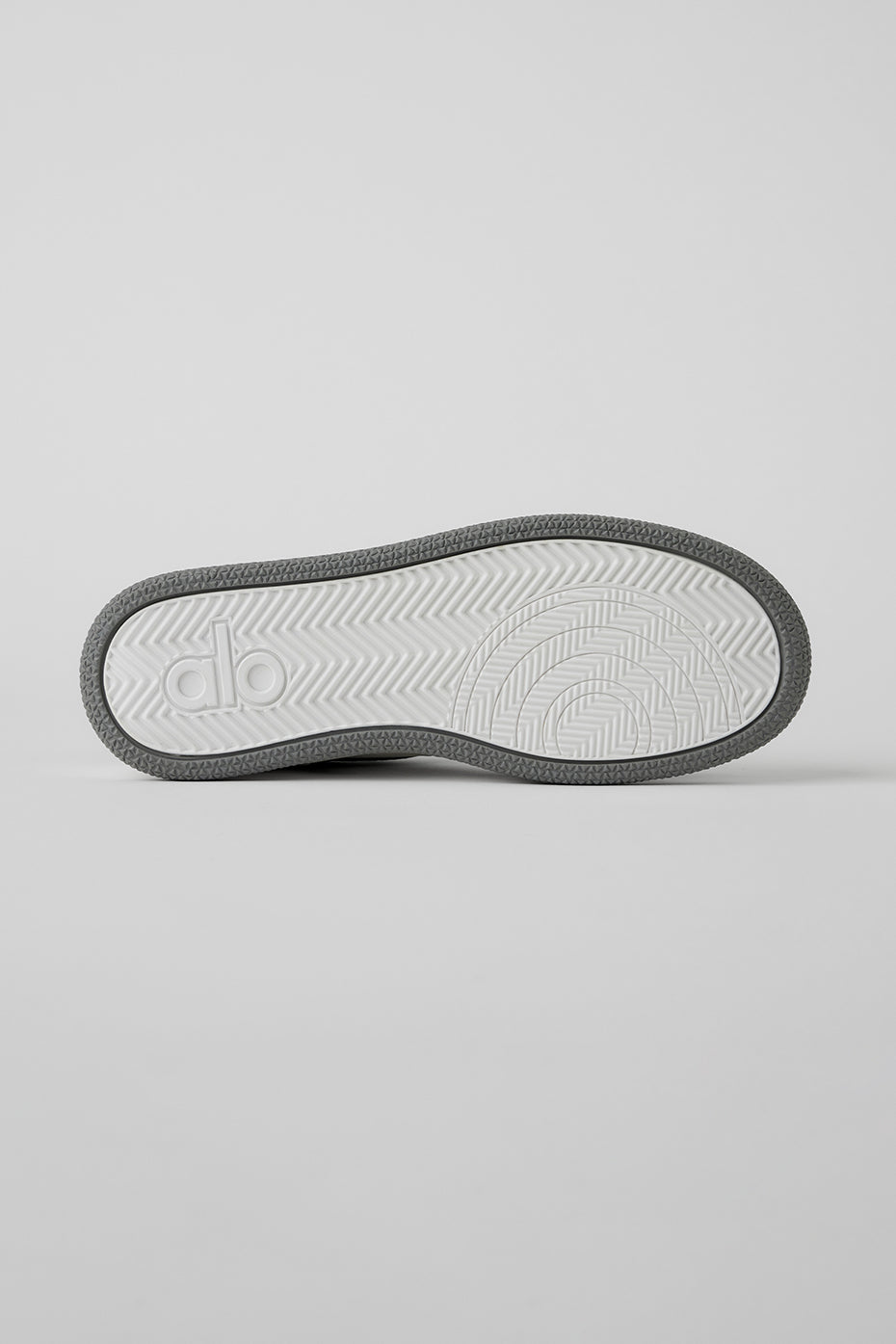 A0685U_057940_b1_a3
