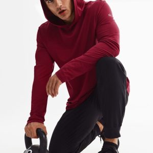 Alo Yoga Conquer Reform Long Sleeve With Hood - Garnet