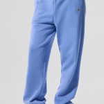 Alo Yoga Accolade Sweatpant - Crystal Clear Blue