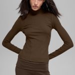 Alo Yoga Ribbed Mesmerize Mock Neck Long Sleeve - Espresso