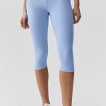 Alo Yoga Alosoft High-Waist Iconic 90's Capri - Light Provence Blue