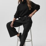Alo Yoga Suit Up Trouser (Short) - Black