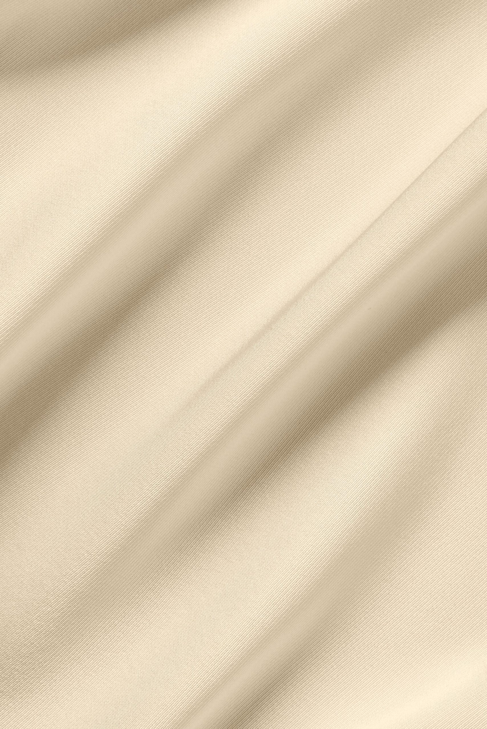 W6635P_07997_b1_s1_a5_dSU26_m18_af